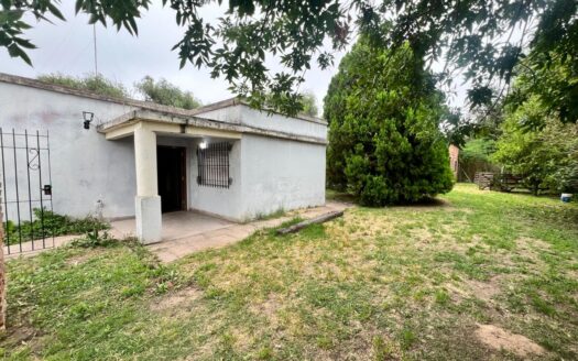 Dos hectáreas de galpón + casa a reciclar