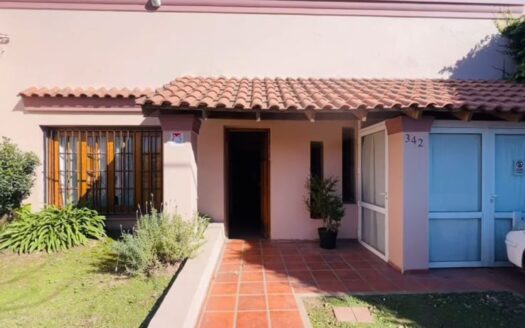 Venta de hermosa propiedad en Jauregui