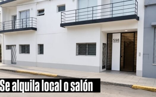  ¡SE ALQUILA LOCAL / SALÓN CÉNTRICO!